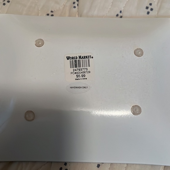 Merry Christmas Dish World Market - Picture 2 of 2